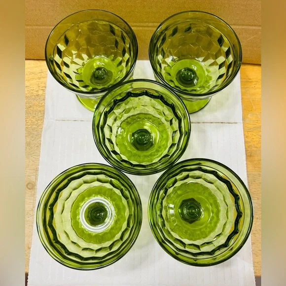 Indiana glass sherbet dishes, avocado green, Whitehall cubist. Set of 5. MINT - Picture 2 of 4